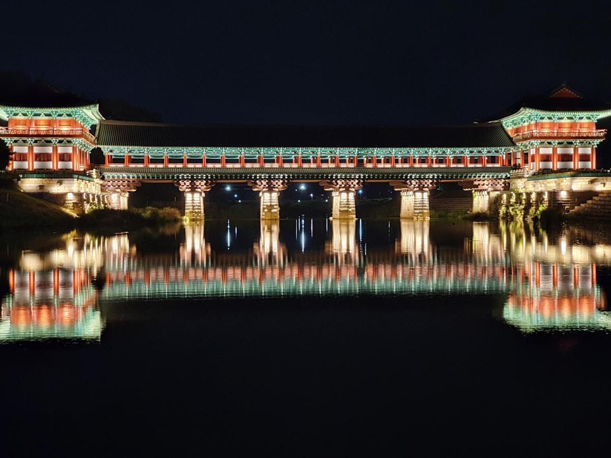 Хостел Gyeongju Bonghwangmansion Екстер'єр фото